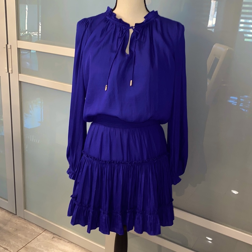 dress w/smocked waist, Crepe like fabric, fabulous on everyone.